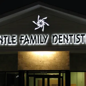 Illuminated exterior sign for dental office